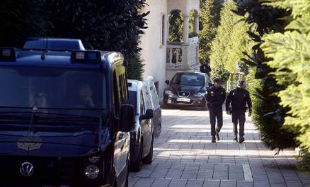 Policía española incauta 1500 kilos de cocaína Policía española incauta 1500 kilos de cocaína en el Atlántico